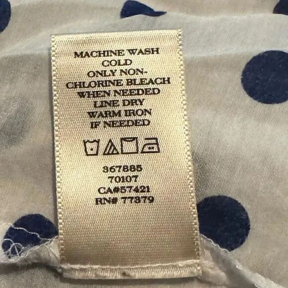 Ann Taylor Polka Dot Long Sleeve Lightweight Career Office  Stylish Blouse XSP - Picture 5 of 6